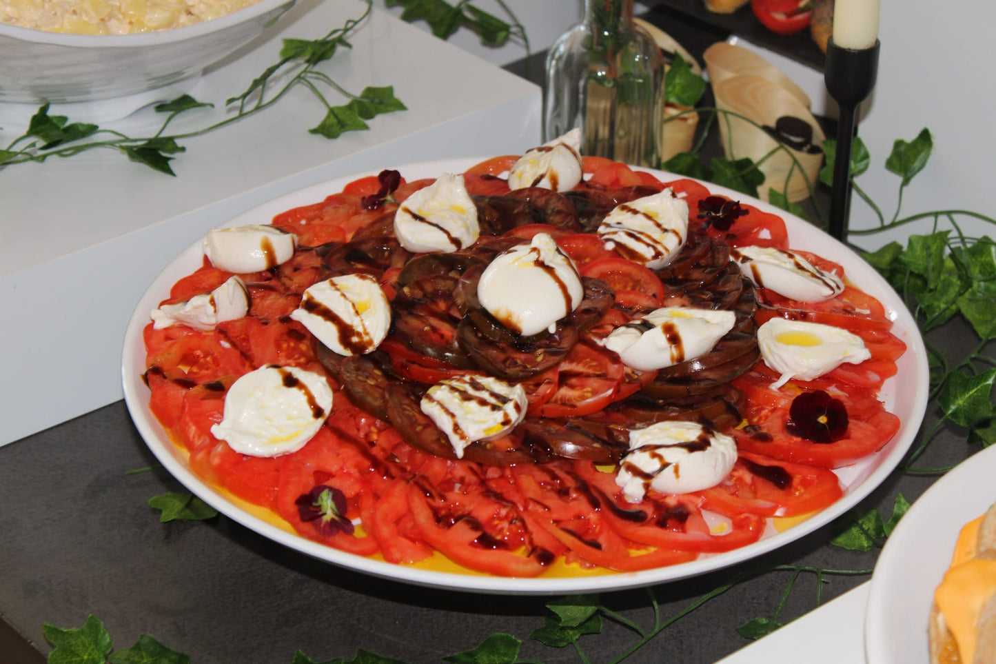 Trilogie de tomate et burrata